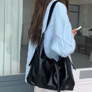 SOLD!  Large Capacity Women’s Vintage Bag